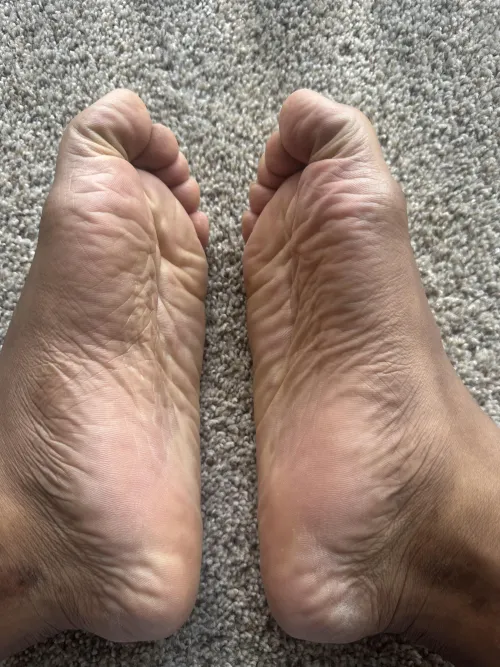 Strong blk soles on display. Think you can handle them?