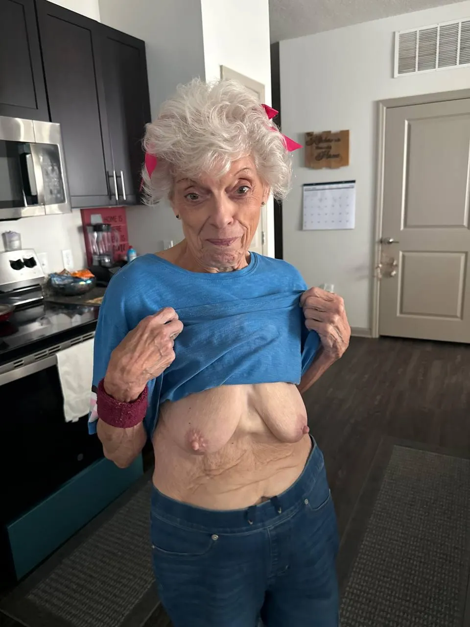 They call this a “mom bod.” You still wanna fuck it...