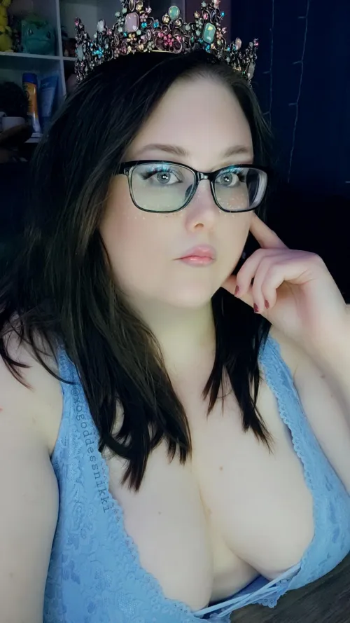 You're up late, scrolling. Lonely. Everyone else asleep? Looking for more..?