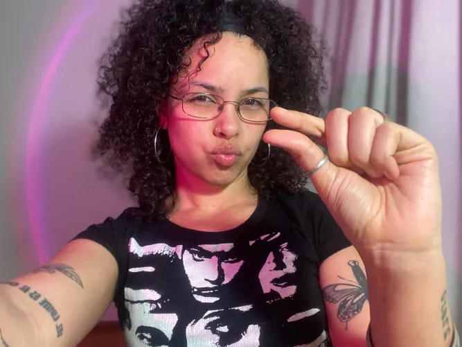 At that size you're destined to be useless for the rest of your life and your only wish rn is to be humiliated by me [domme]