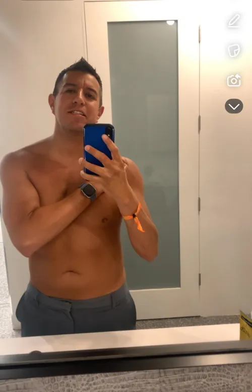 Down 10lbs. Need my abs to come back