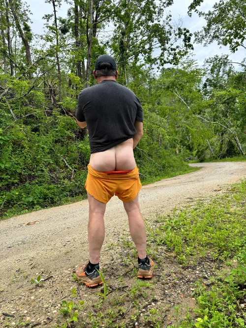 Mid Run Mooning