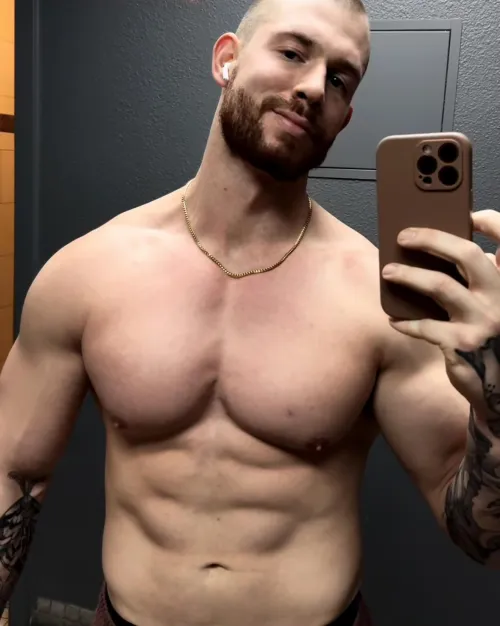 Weekend and looking for trouble .Melbourne here