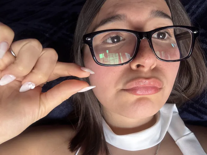 what's the size of your little acorn? i want to humiliate you