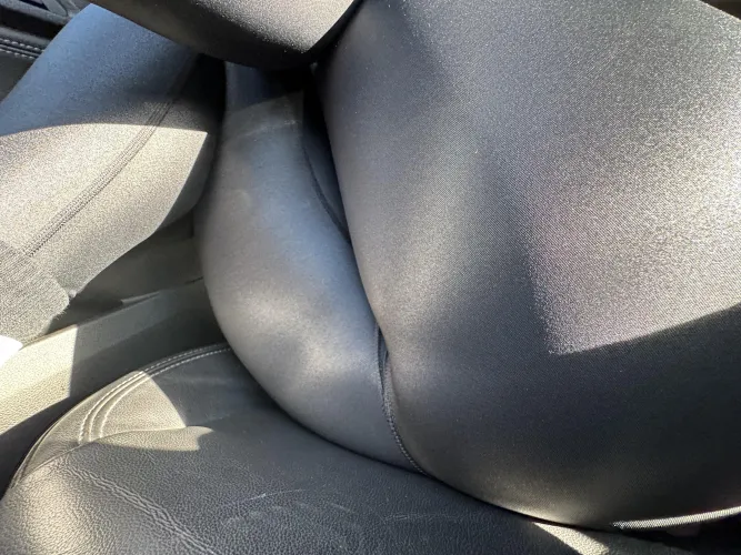 Gang rape my body to teach not to fantasize about it anymore 🥰🤤