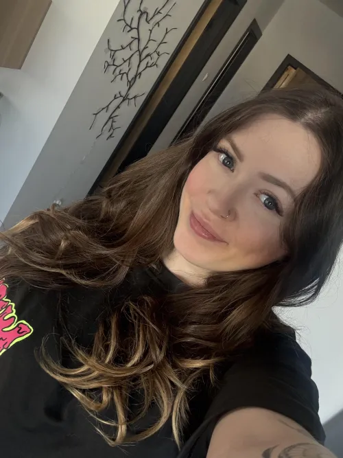 Happy bday to me! my wish is to have you in my DMs 🤭🥰