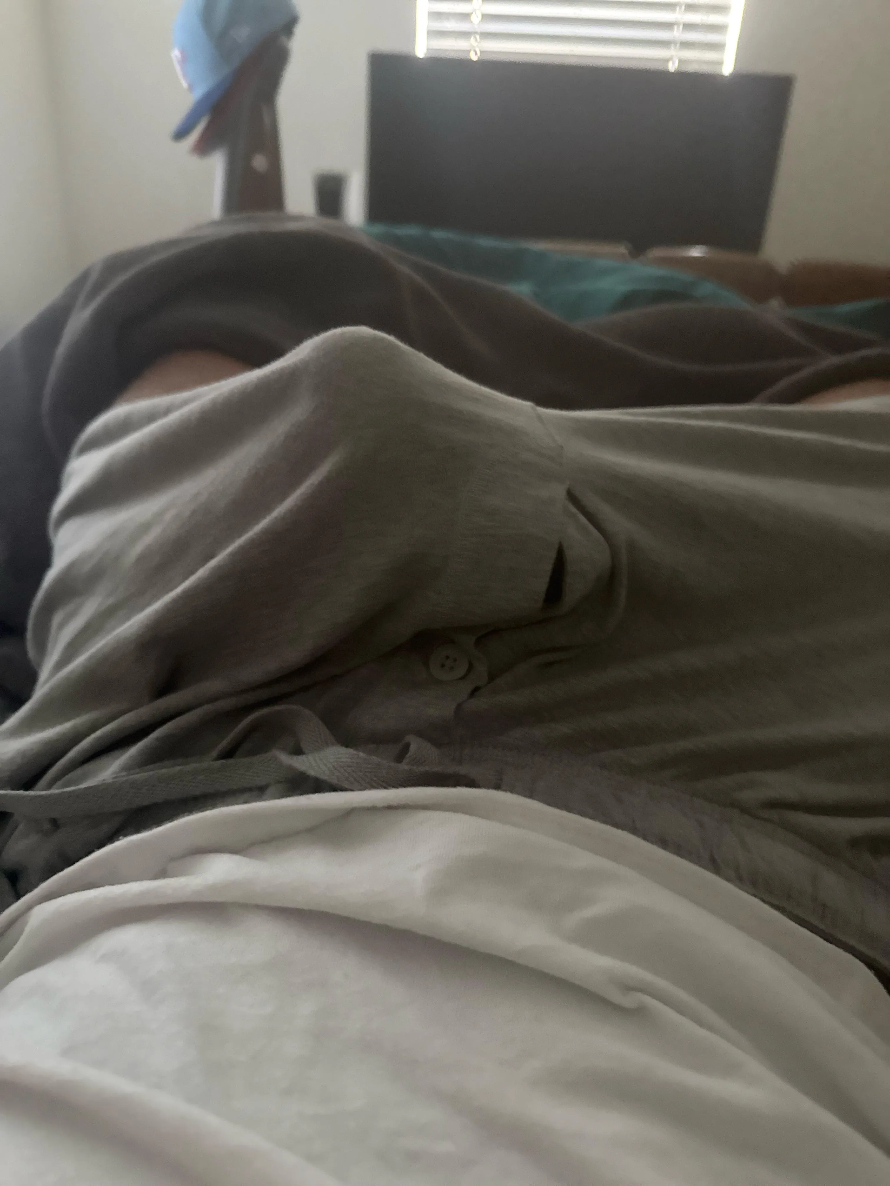 He needs to get out😩