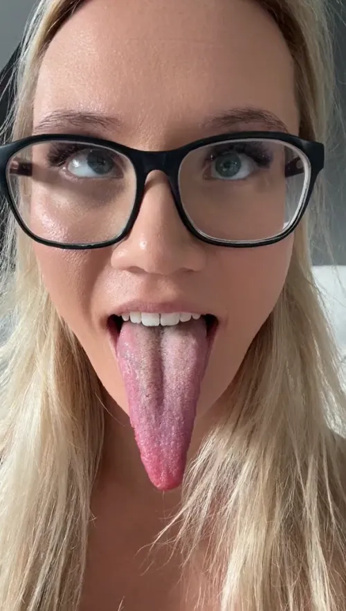 If you think my tongue’s wild, wait until you see where it leads. 😜👅
