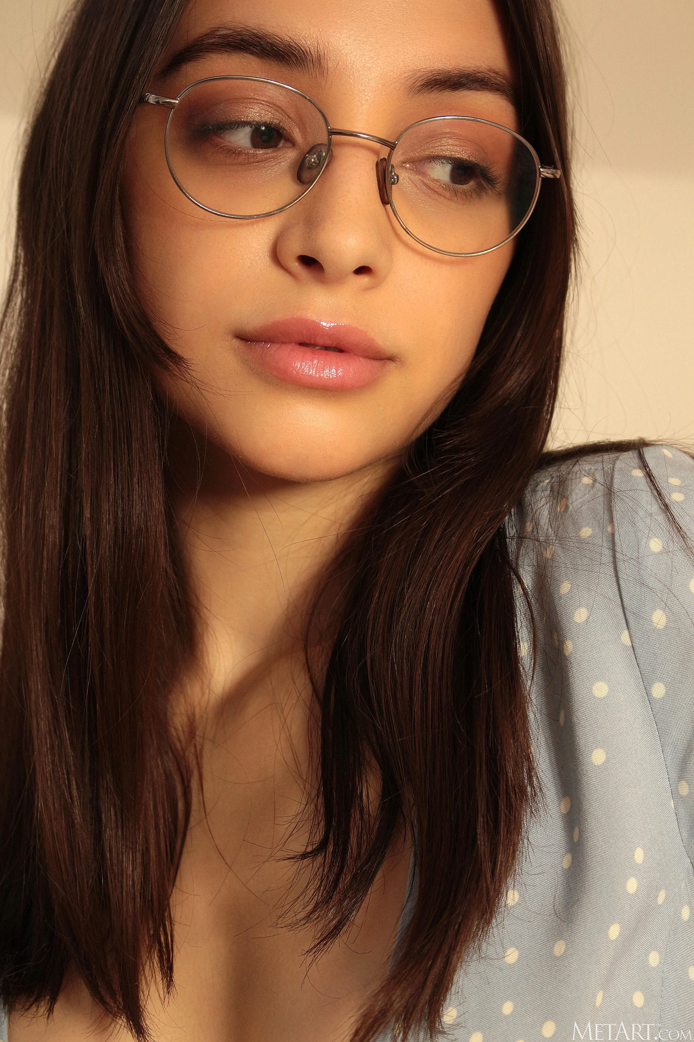 Olivia Linz - Busting Out