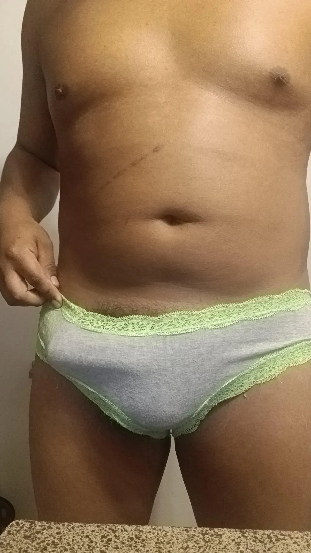 How's my bulge look?