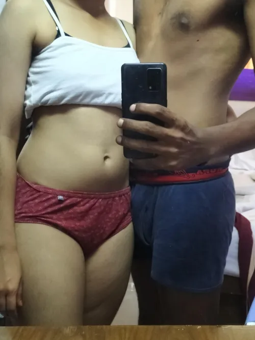 “Love & lust in one reflection… the rest is for those who unlock 😉🔥 Paid Only – No Real Meets.”