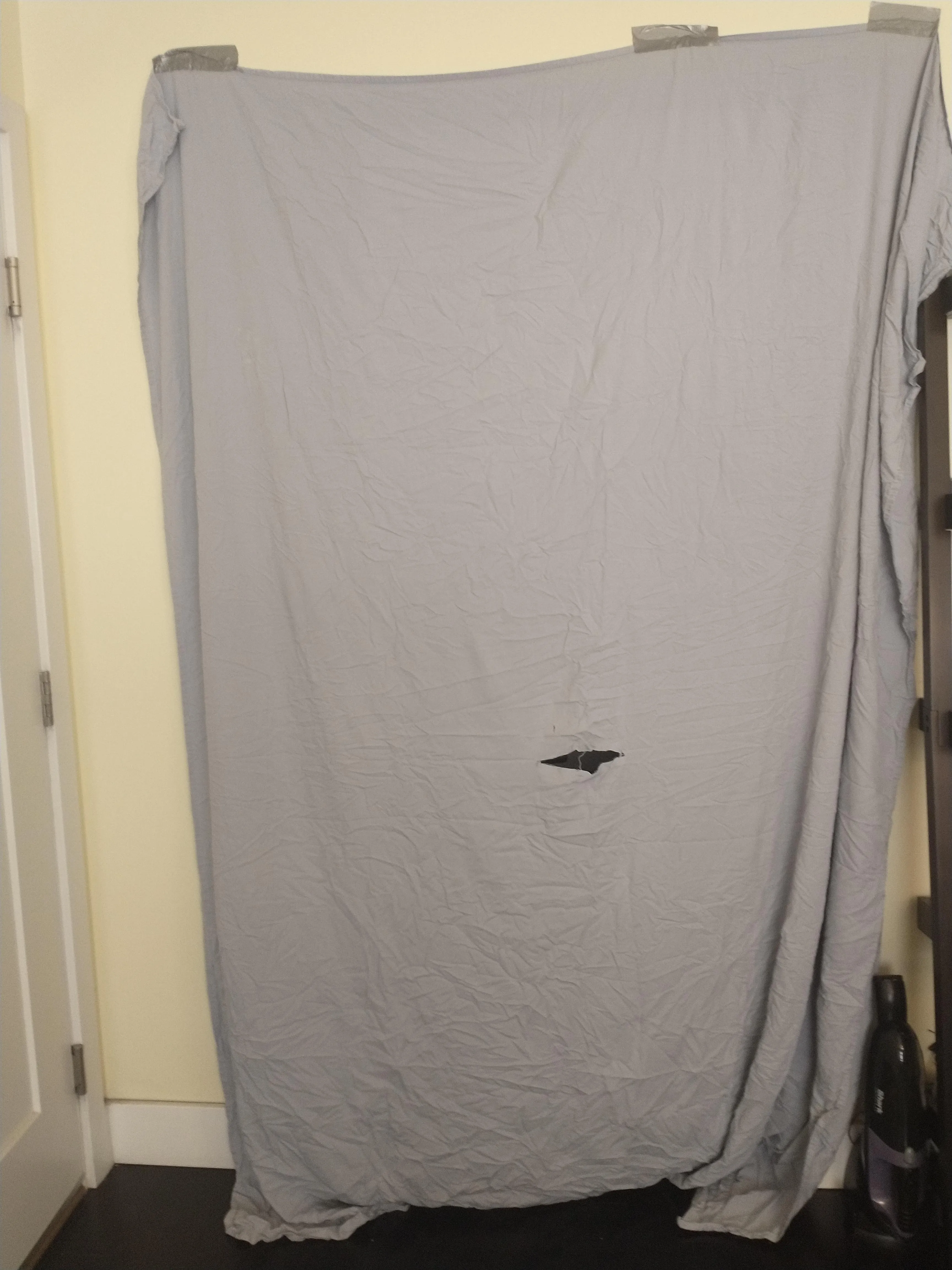 no hassles, Gloryhole open for service - throat🐐 here - petite sissy slut - pics in profile