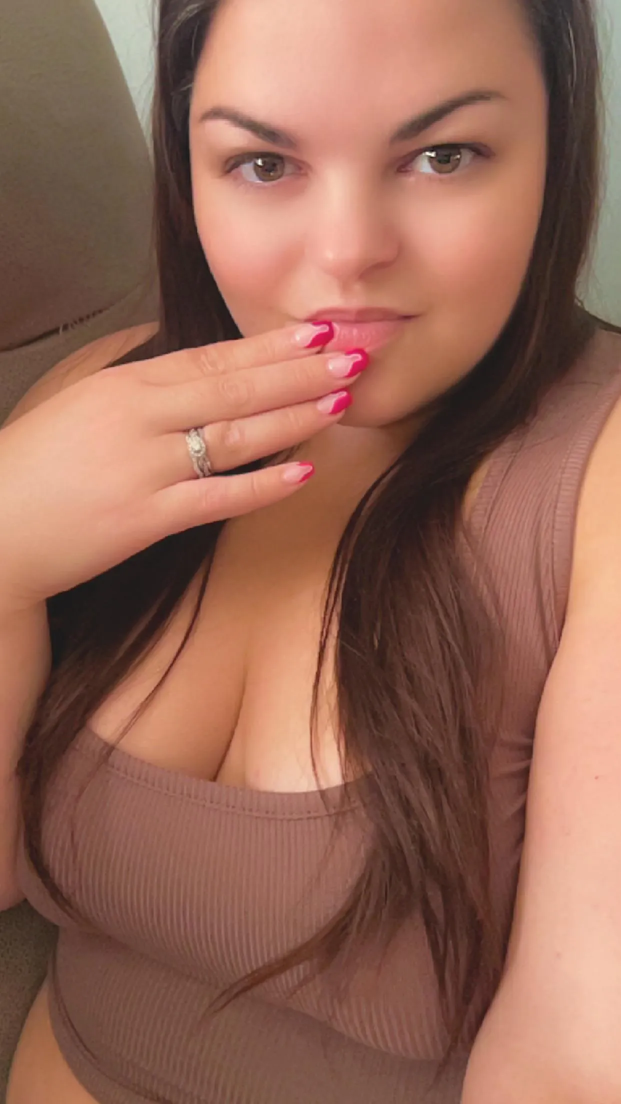 It’s a great day to come play on LF. Let me take all your simpbux 💸