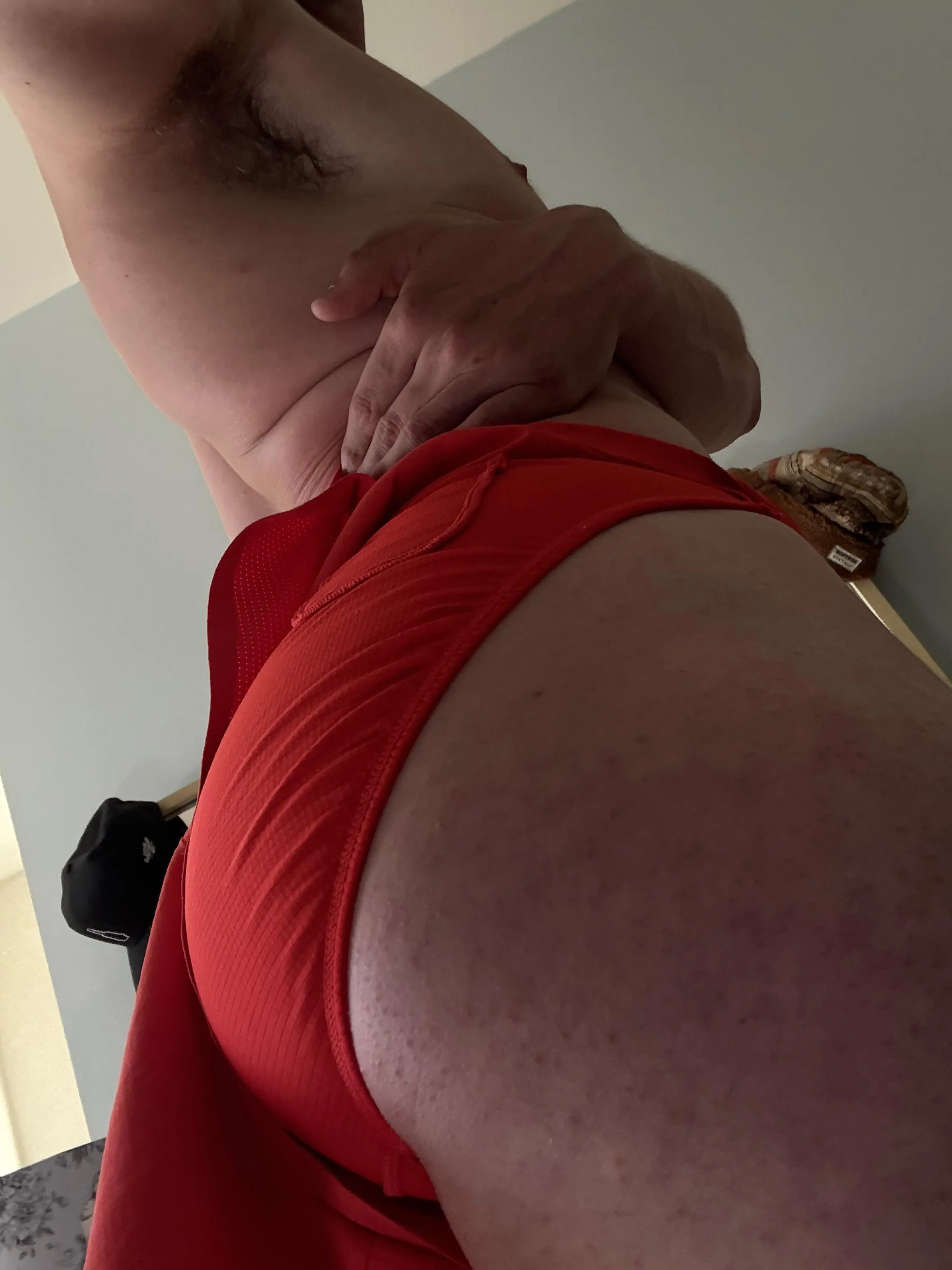 Come to my free page and let me brighten your day:)