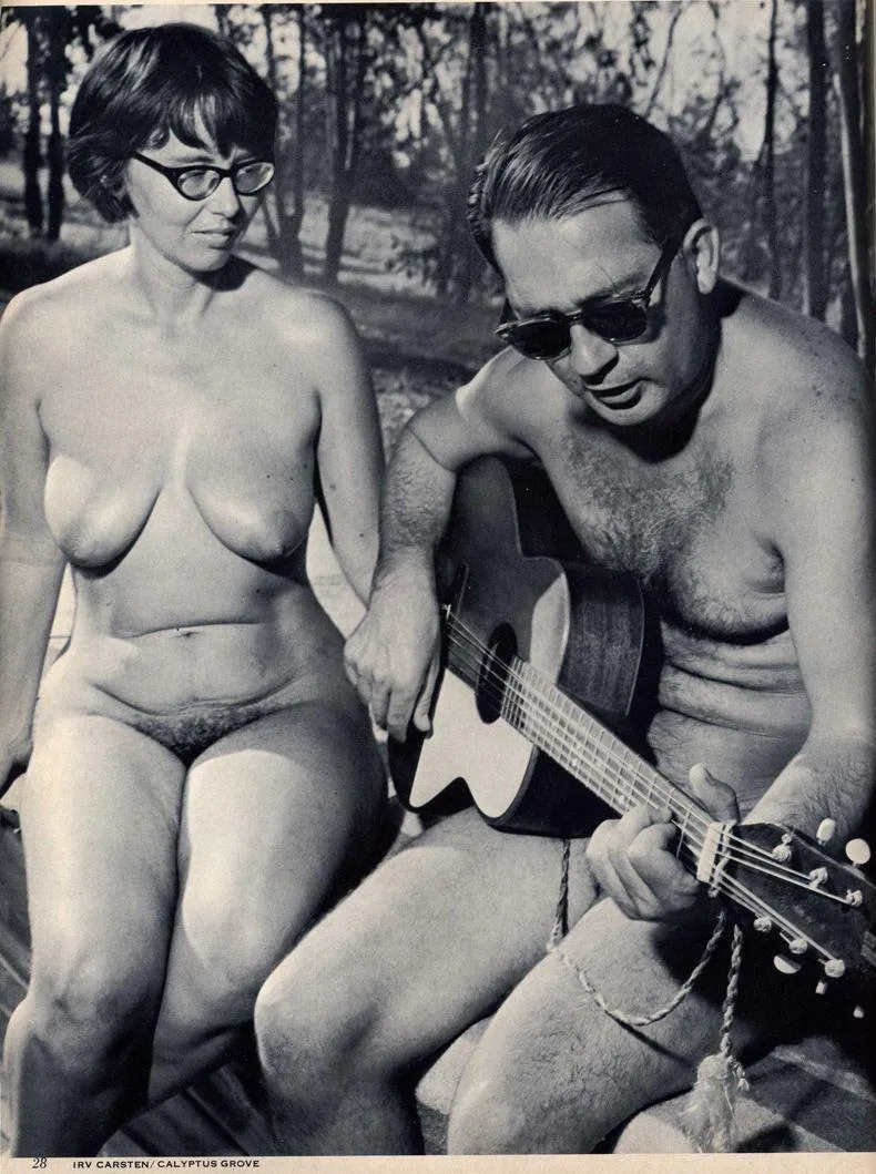 Dad singing to Mom….nude.