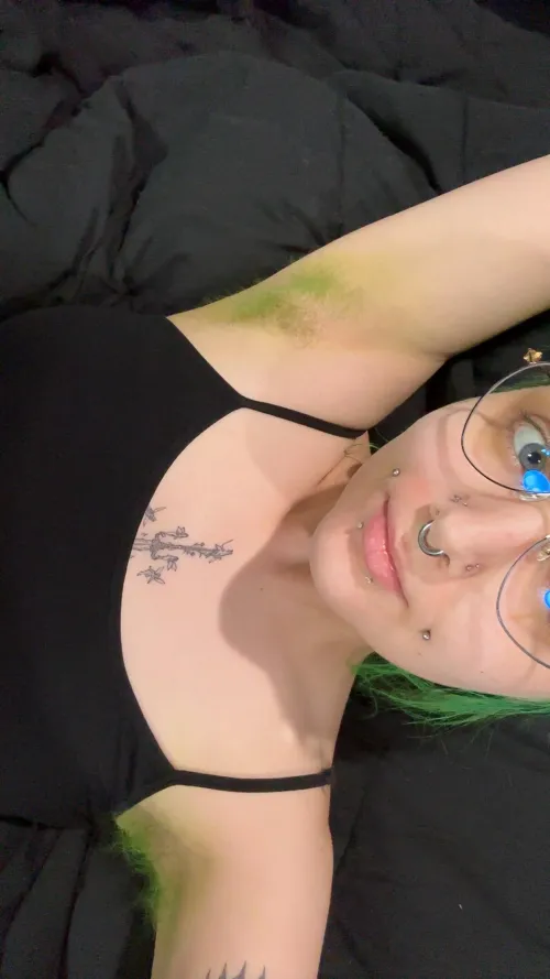 “Do the pits match the hair?” why yes, now they do! 😂 Now you can taste my sweat in style [hs]