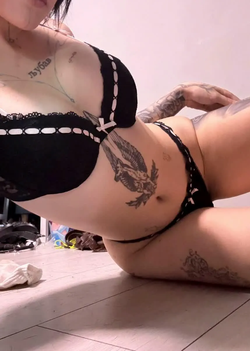 glazed my tummy with your hot cum