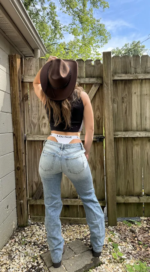 have a great tuesday!