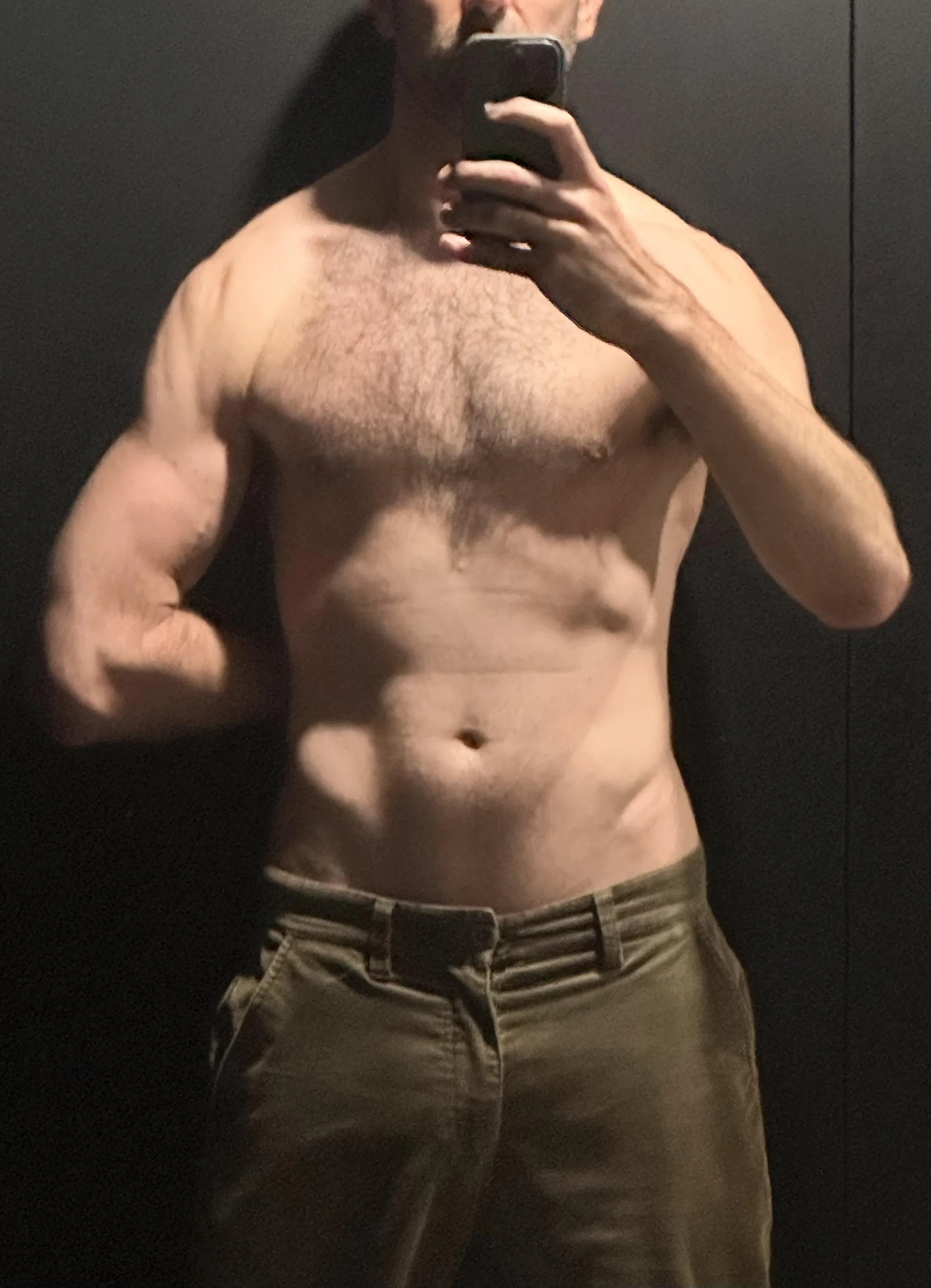 I [41M 4 MF] want to fuck your husband (or bf) while you watch.