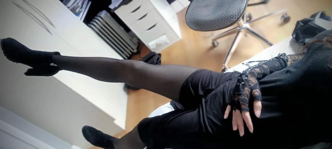 i love waiting in bed for you in this attire