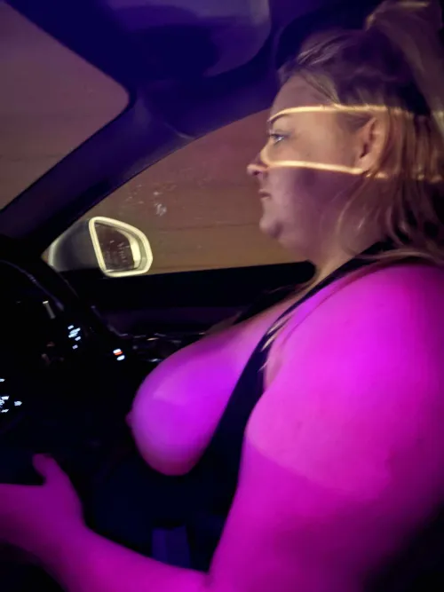 Ignore my face 😅 but driving my best mate home ✌️