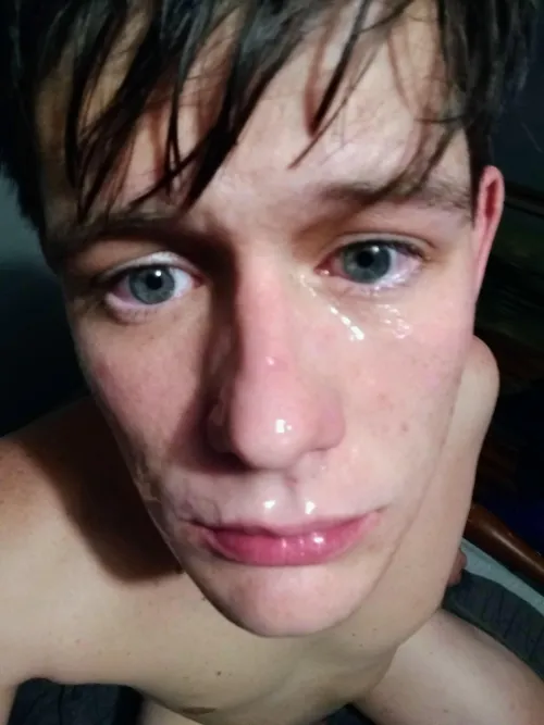 I'll do depraved things to get soaked in cum 🤤