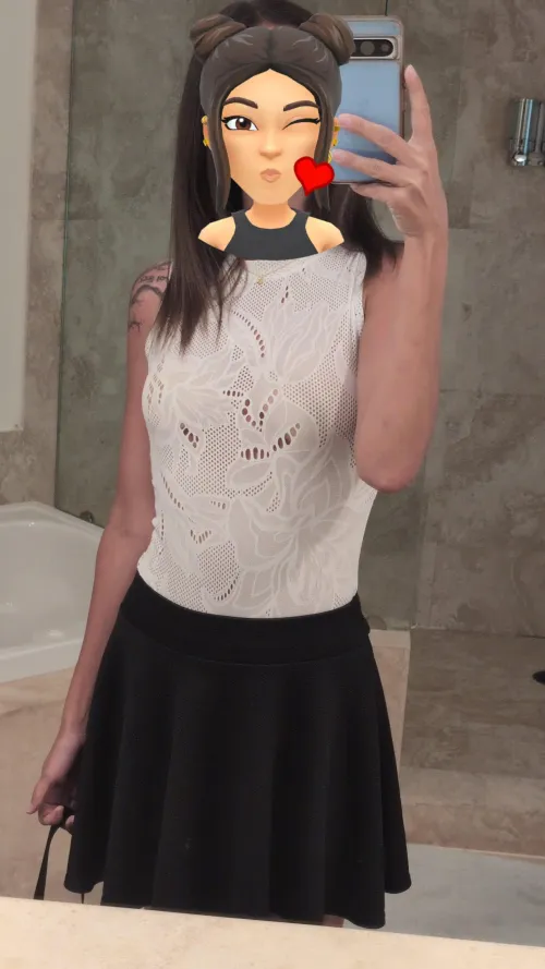 Let me play with your wife! 28F4MF this weekend