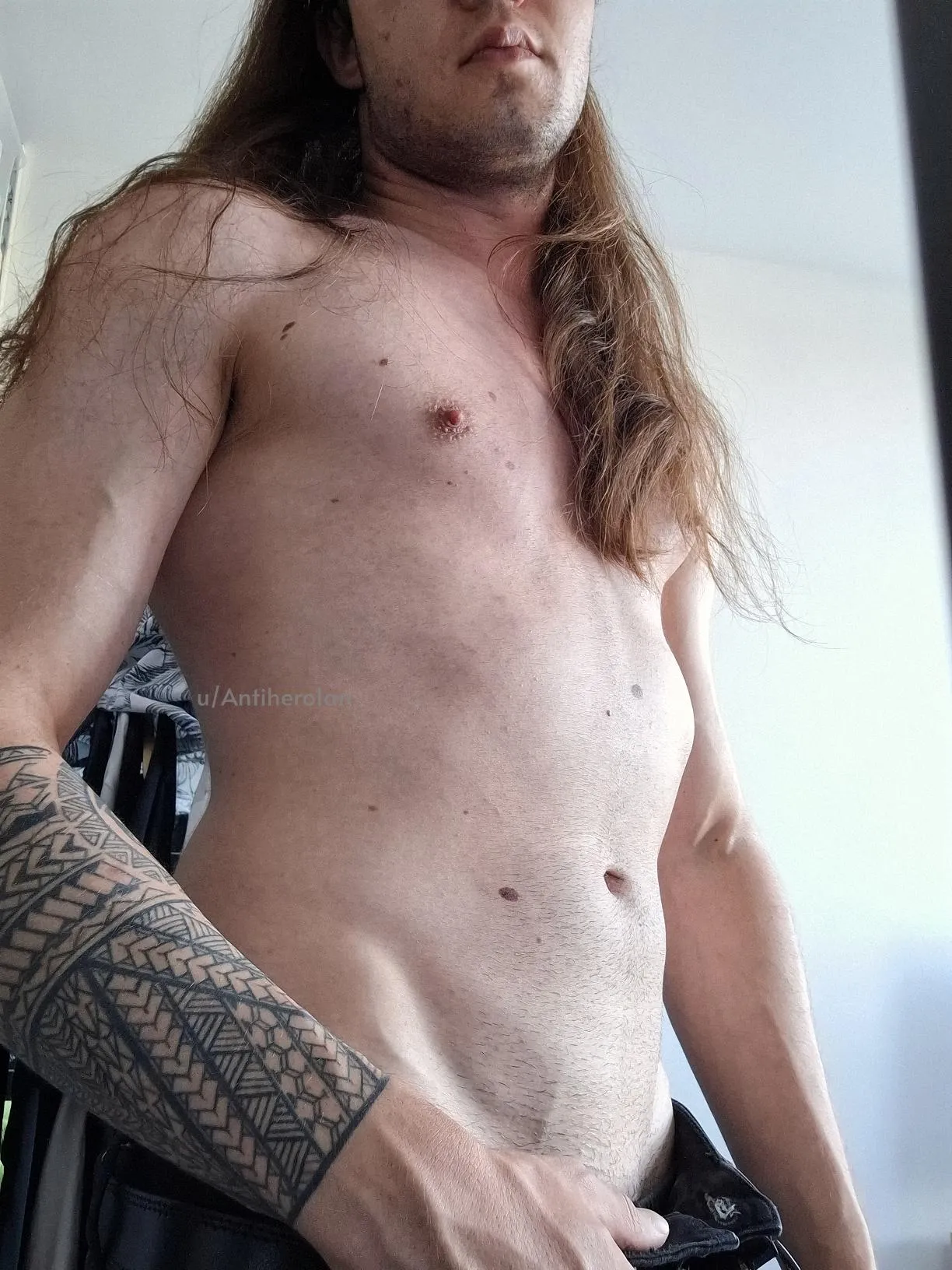 Long hair, ink & metal. Is it the same for you?