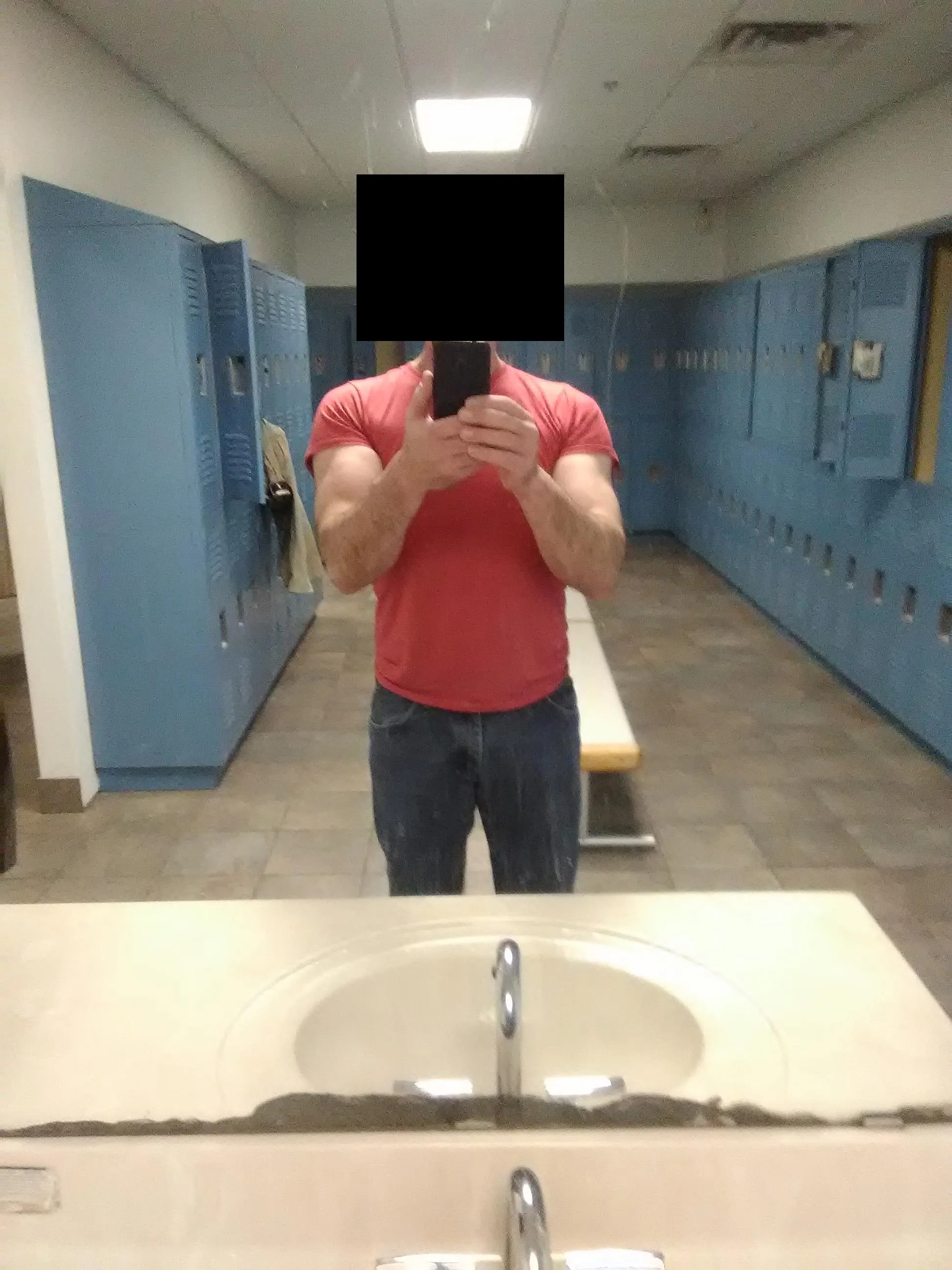 Looking for someone to kick me in the balls. No sex or nudity. Willing to compensate.