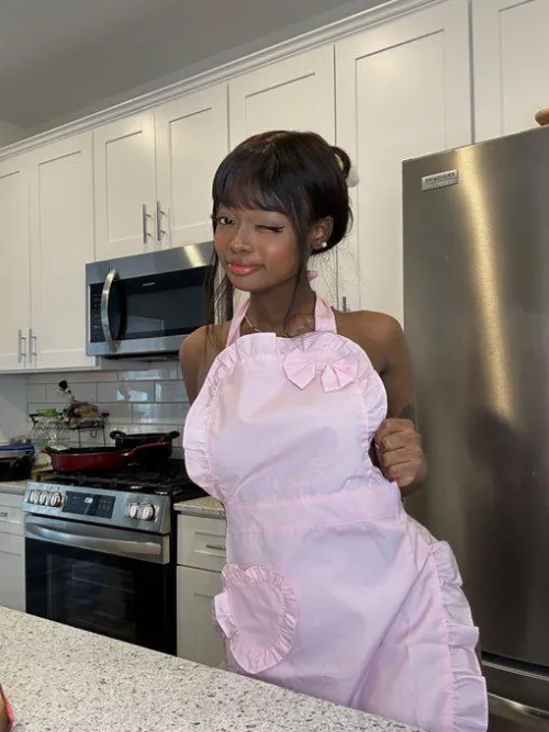 Make me the wife of your dreams