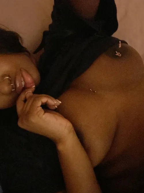 my gf has the best titties