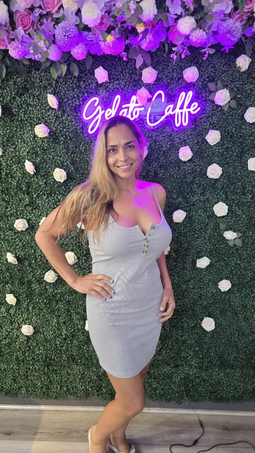 No bra needed for this dress