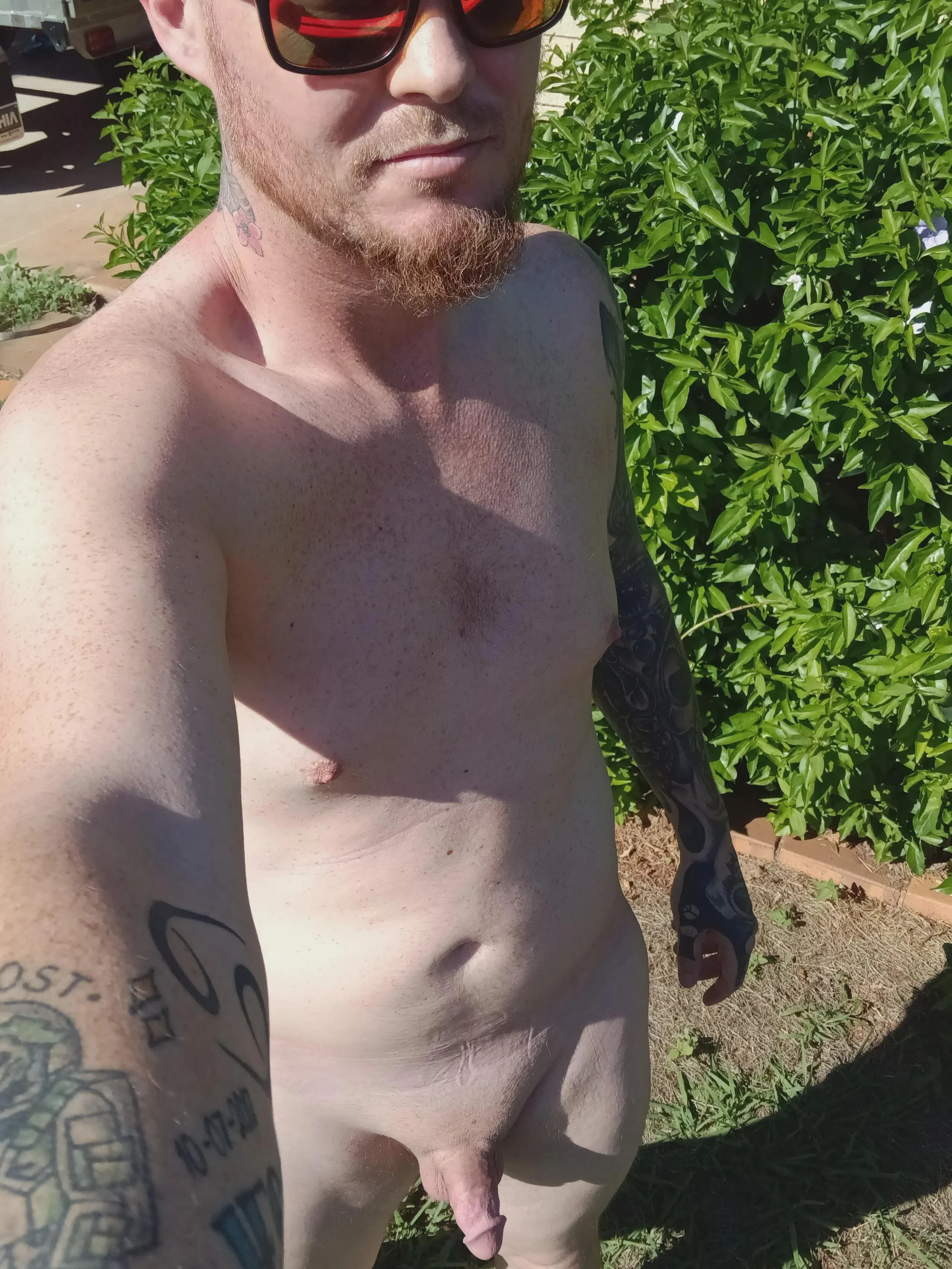 Nude yoga day tomorrow 😍