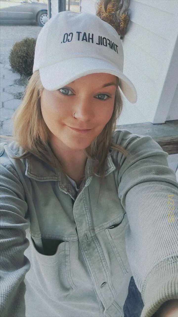 say yes if you're accept my offer to do 69 with me