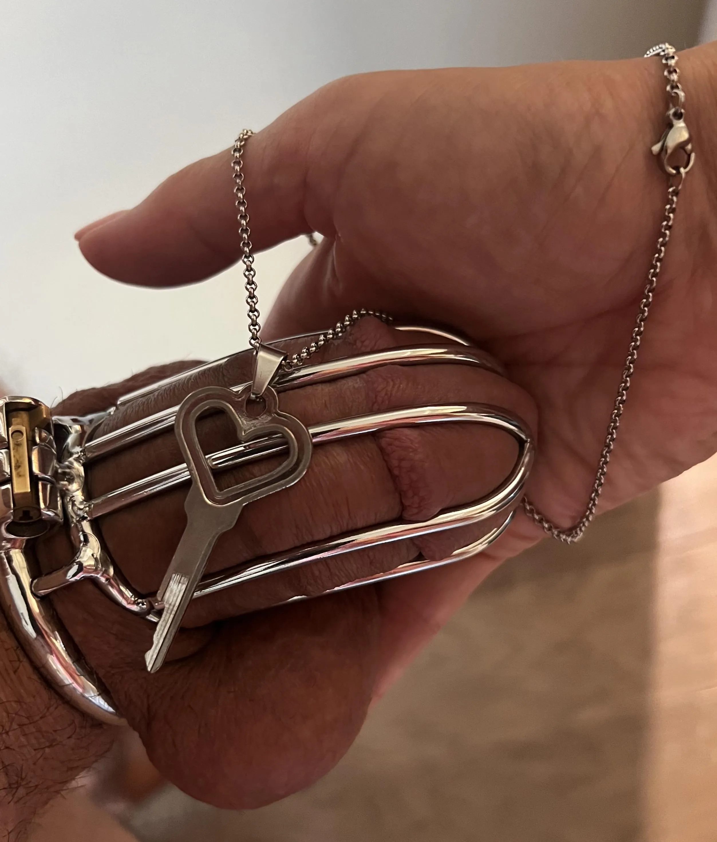 She’s Controls Me!