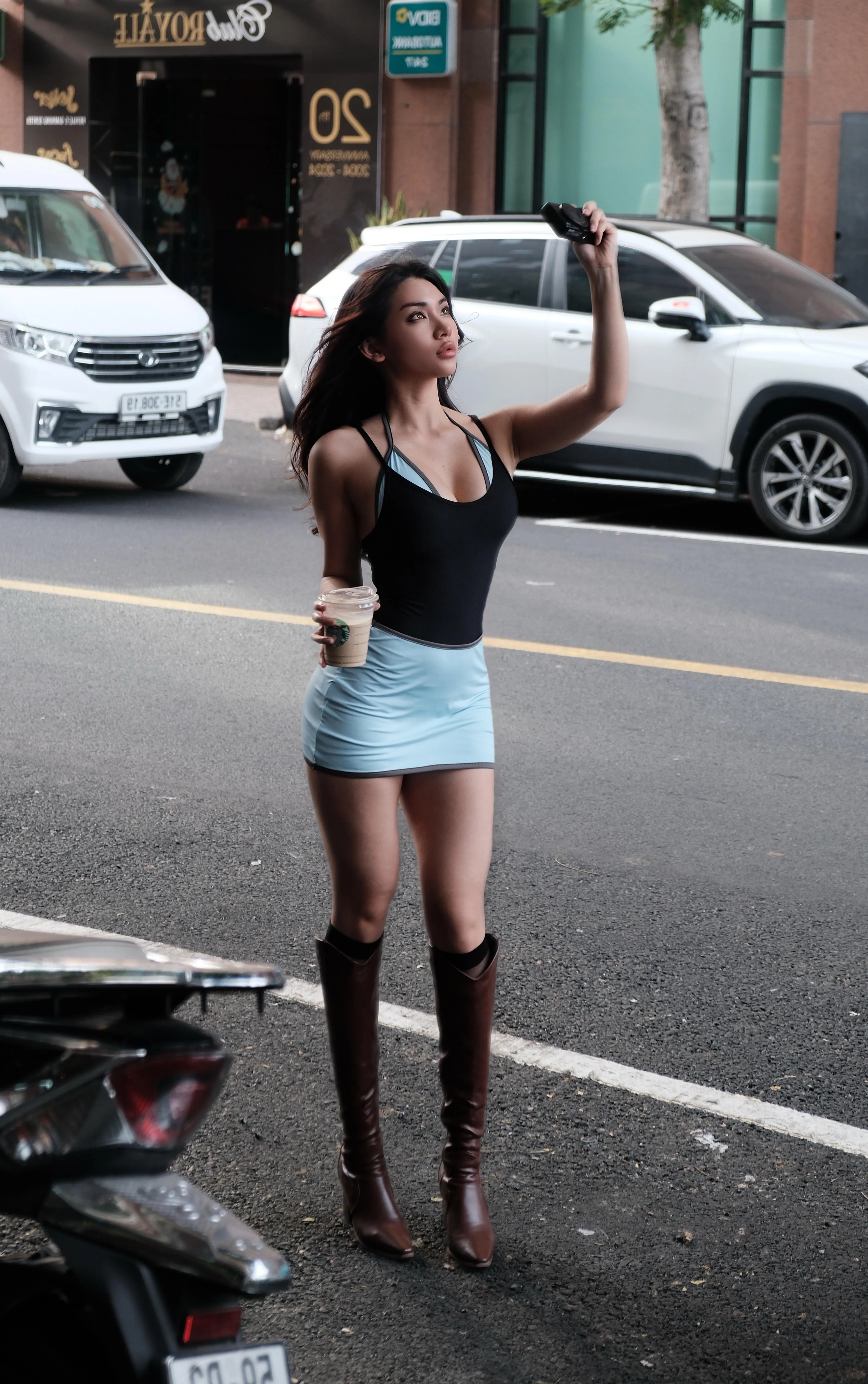 This was supposed to be a coffee run, not a photoshoot