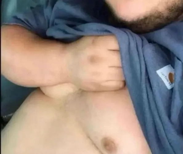 40 [M4F] #Littlerock looking for a mature Lady down to meet up for some fun.