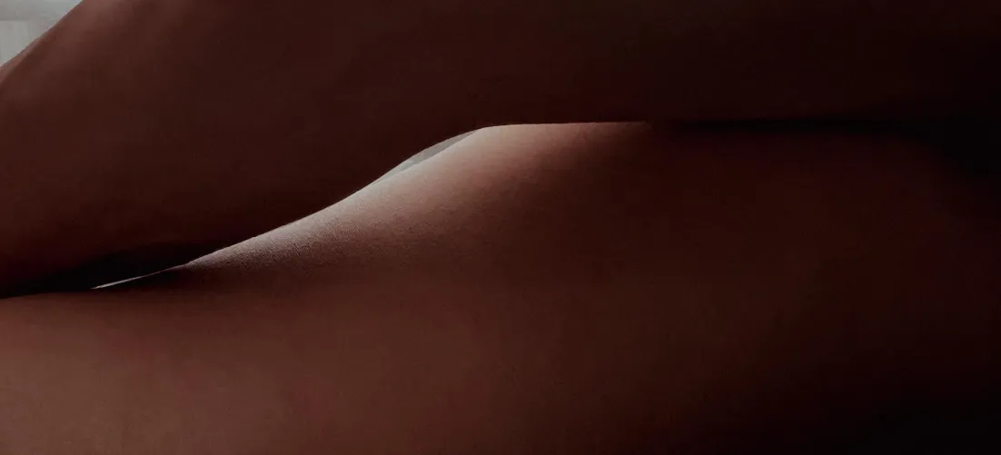 Light through the crack