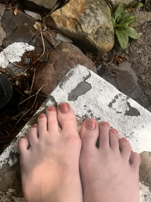 perfect toes for a perfect mouth