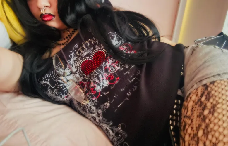you’ll give in, and i’m patiently waiting~💋