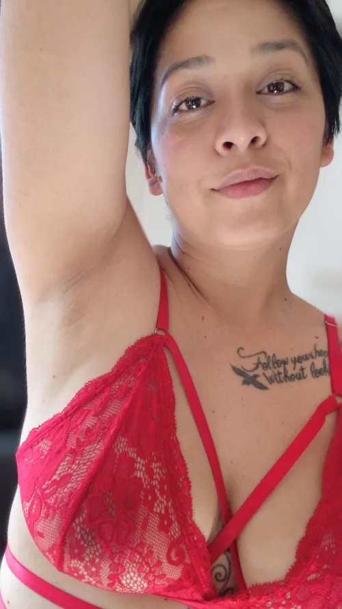 Abre tu boca, saca tu lengua y comienza a lamer