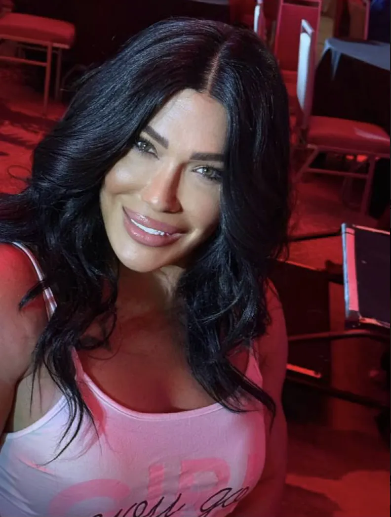 am i pretty for a trans girl?