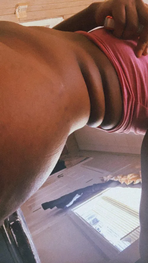 Does men like women with rolls ?