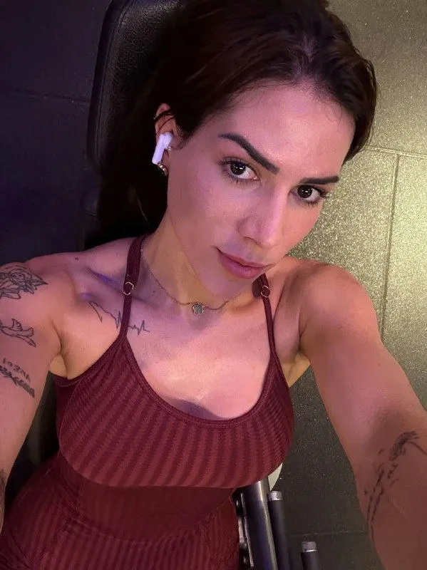 Felt cute, might delete later ✨ Honest rates please 💕