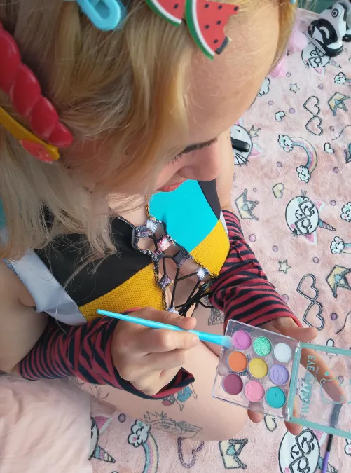 picking out the best colour for your skin sissy