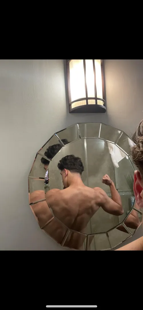 23 [M4F] Fit and athletic and looking