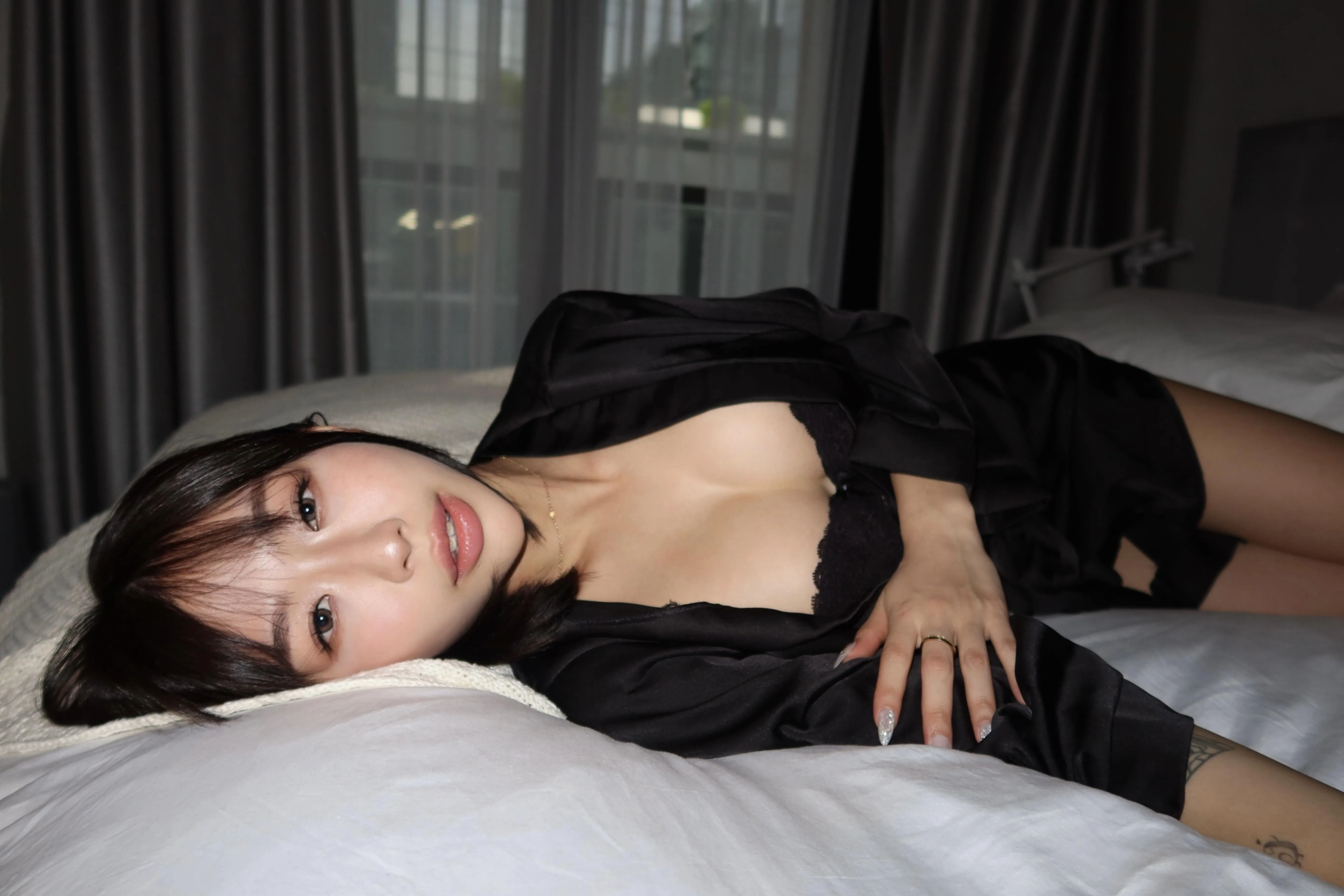 Can I borrow your tongue?