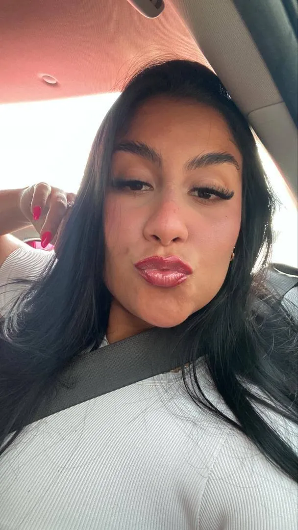 Glossy today to give lots of kisses