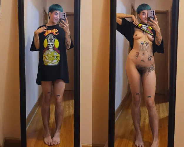 I hope you don't mind that I'm not wearing any panties