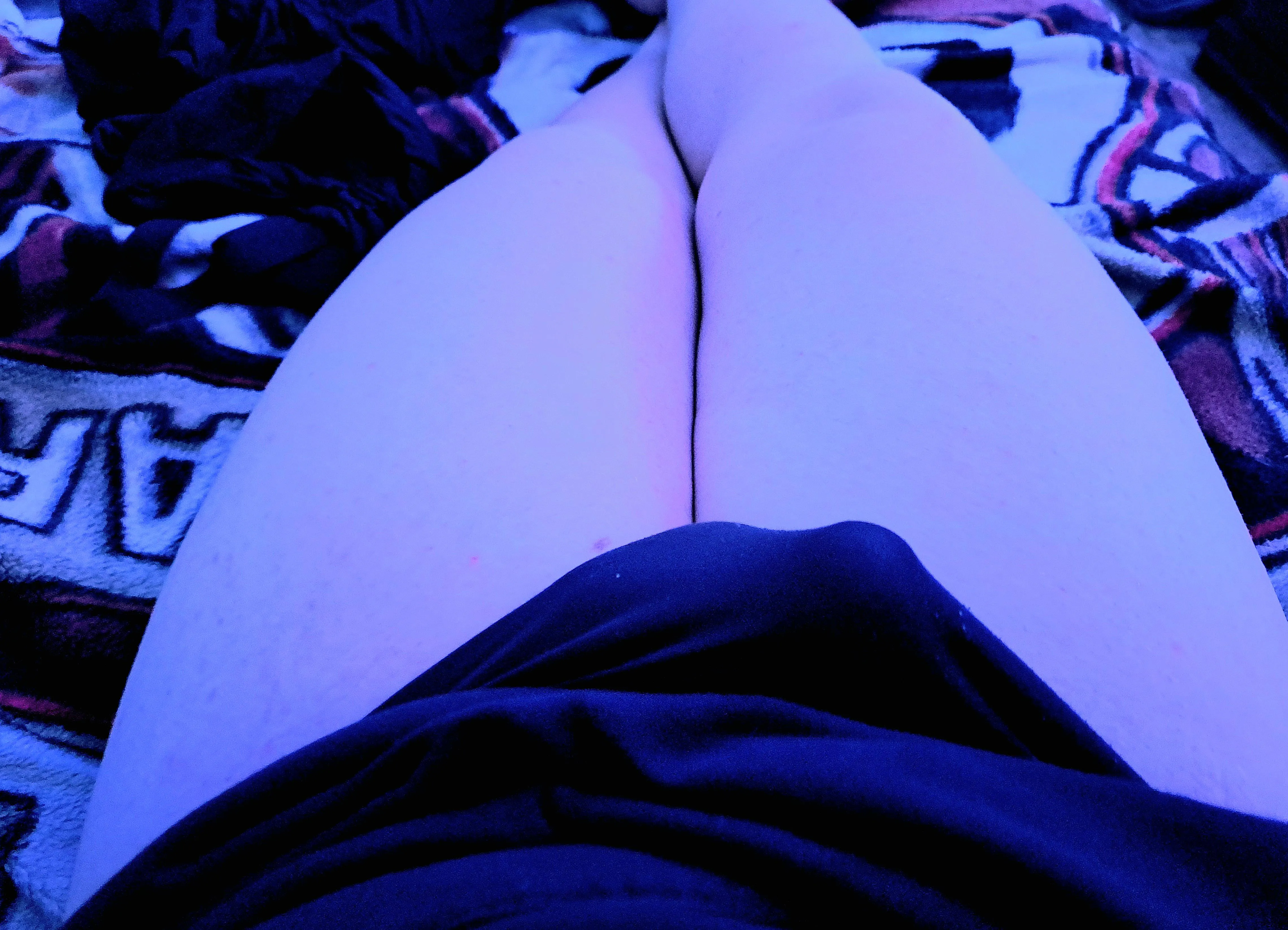 “side quest unlocked: survive the thigh pillow ♡”...♡~♡